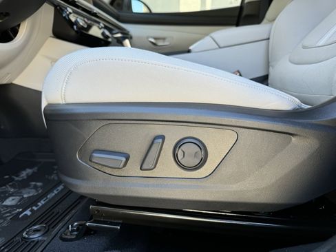 Used 2025 Hyundai Tucson SEL image 7