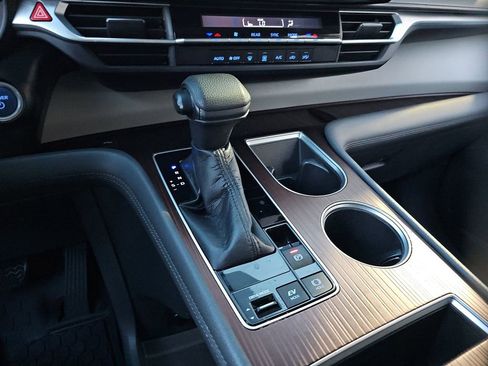 Certified 2021 Toyota Sienna LE FWD image 15