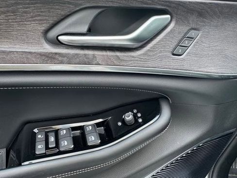 Used 2022 Jeep Grand Cherokee L Overland image 51