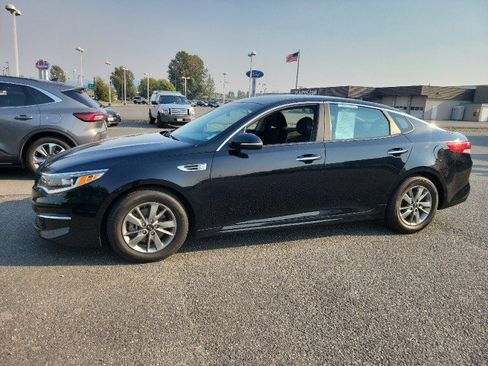 Used 2018 Kia Optima LX FWD image 1