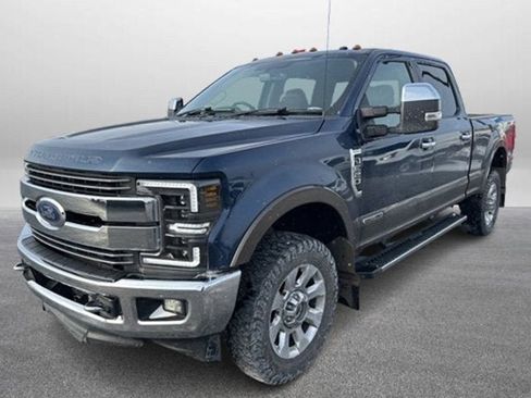 Used 2017 Ford F350 Lariat w/ Chrome Package image 1