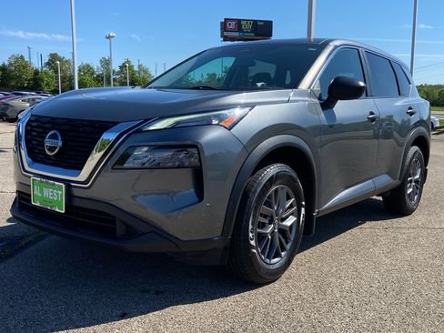 Used 2021 Nissan Rogue S AWD/4WD image 11