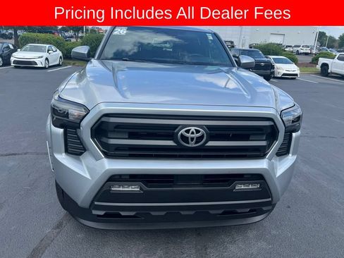 Used 2026 Toyota Tacoma SR5 AWD/4WD image 4