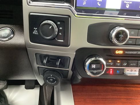 Used 2022 Ford F250 King Ranch w/ Chrome Package image 17