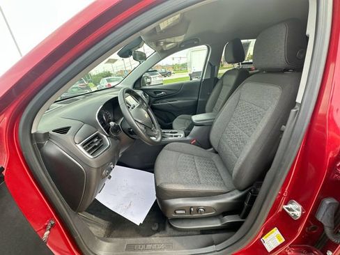 Used 2024 Chevrolet Equinox LT FWD image 22
