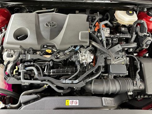 Used 2025 Toyota Camry XSE image 28