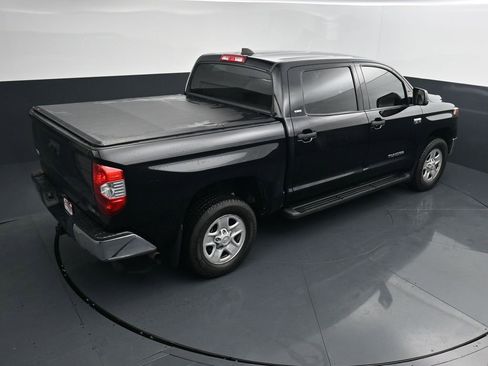 Used 2021 Toyota Tundra SR5 AWD/4WD image 30