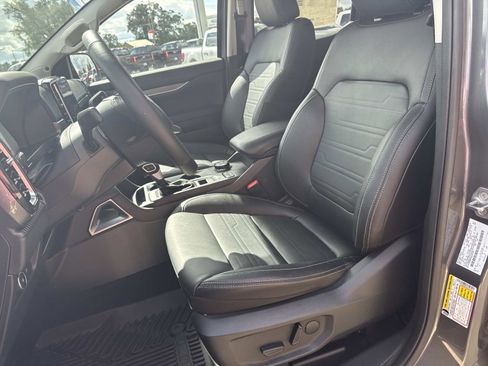 New 2025 Ford Ranger Lariat w/ FX4 Off-Road Package image 8