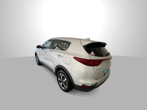Used 2020 Kia Sportage LX AWD/4WD image 6