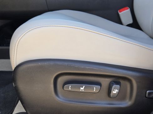 Used 2014 Lexus RX 350 AWD w/ Navigation Package image 25