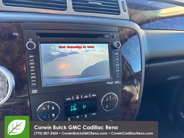 Used 2013 GMC Yukon XL Denali AWD/4WD image 23