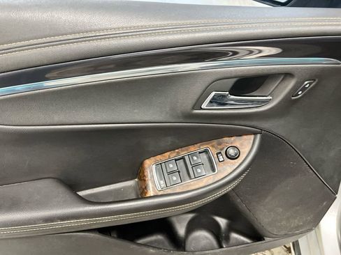 Used 2014 Chevrolet Impala LTZ image 21