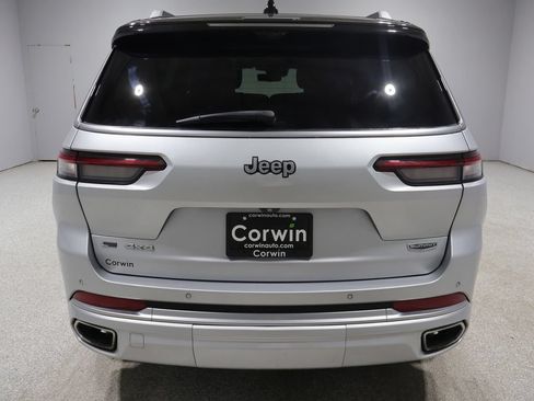 Used 2021 Jeep Grand Cherokee L Summit w/ Advanced Protech Group IV AWD/4WD image 3