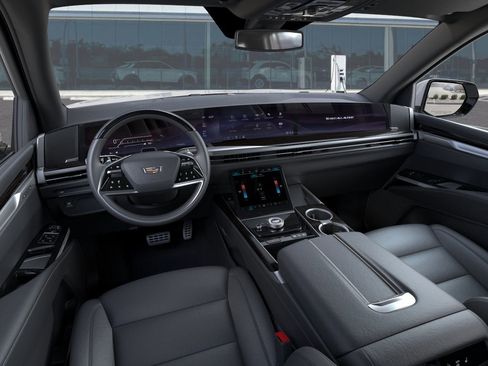 New 2026 Cadillac Escalade ESV 2WD w/ LPO, Floor Liner Package image 16