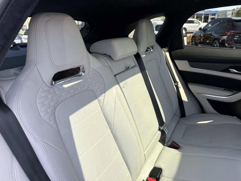 Used 2023 Jaguar F-PACE SVR AWD/4WD image 9