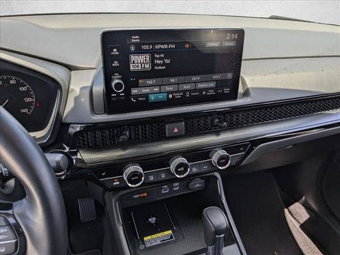 Used 2025 Honda CR-V EX-L image 11