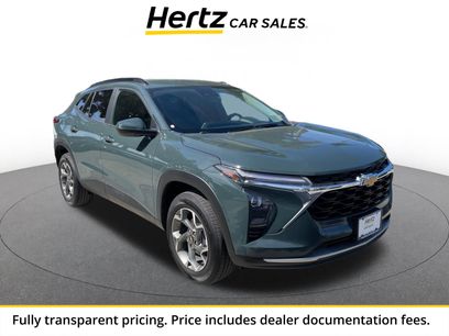 Used 2025 Chevrolet Trax LT