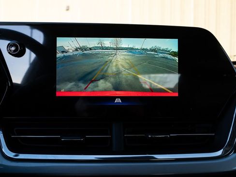 New 2026 Chevrolet Trax LT image 29