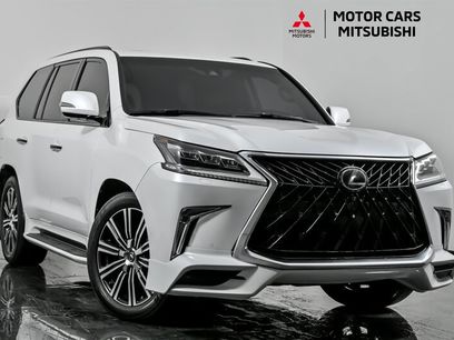 Used 2021 Lexus LX 570 4WD w/ 3rd Row & Luxury Pkg