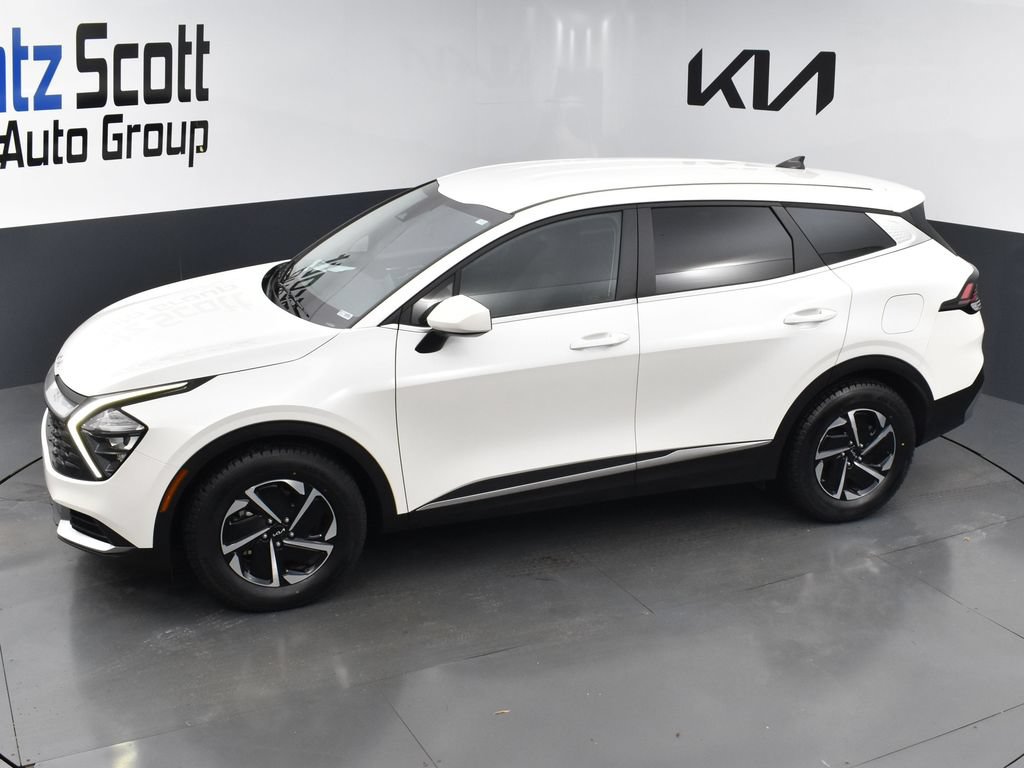 Used 2023 Kia Sportage LX FWD image 10