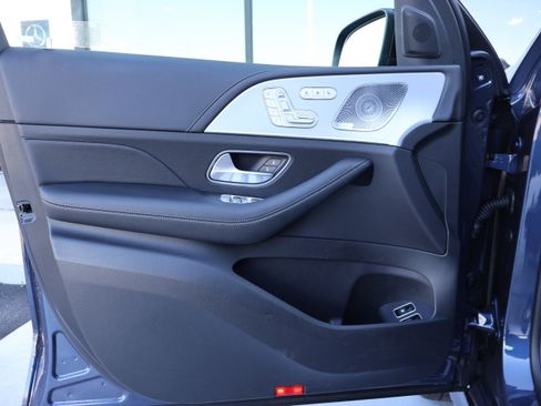 Used 2024 Mercedes-Benz GLE 450e 4MATIC image 14