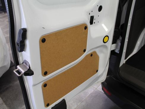 Used 2022 Ford Transit Connect XL image 27