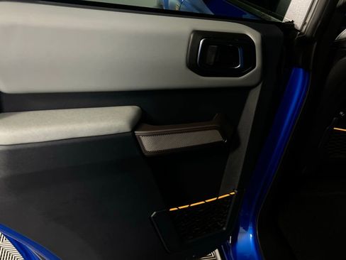 Used 2023 Ford Bronco Badlands image 34