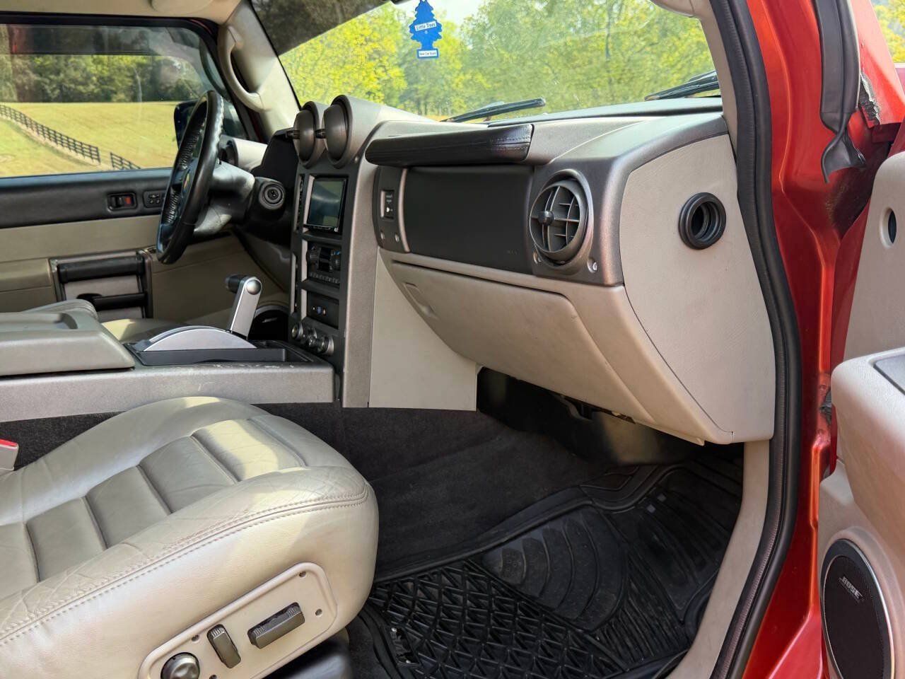 Used 2004 HUMMER H2 w/ Preferred Equipment Group AWD/4WD image 20