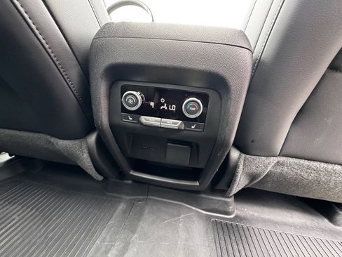 Used 2025 Buick Enclave Avenir w/ Trailering Package, 5000 lbs. AWD/4WD image 35