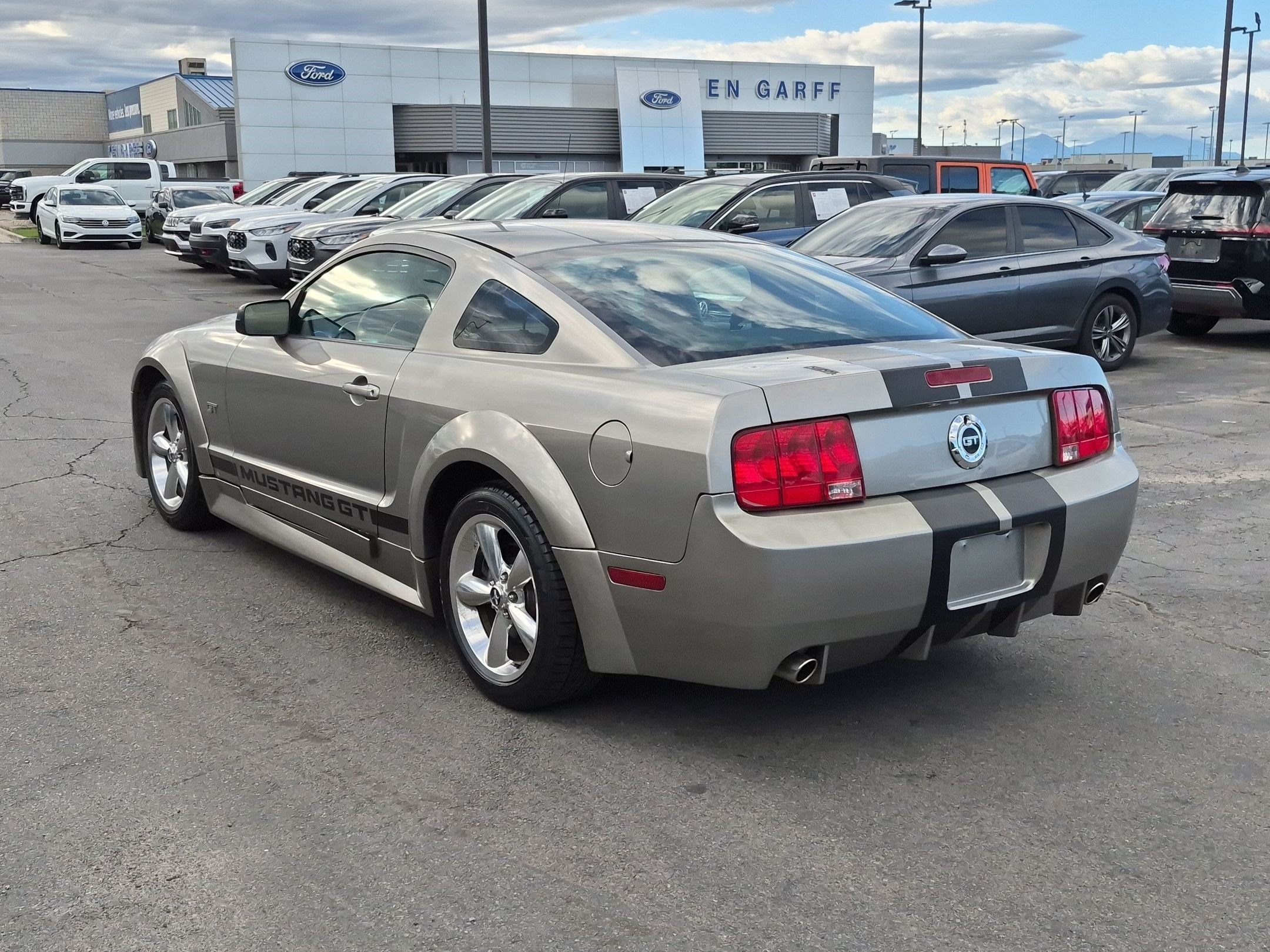 Used 2008 Ford Mustang GT Premium RWD image 8