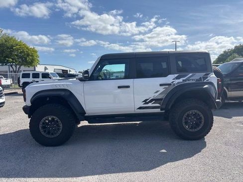 Used 2024 Ford Bronco Raptor w/ Interior Carbon Fiber Pack 6 AWD/4WD image 8