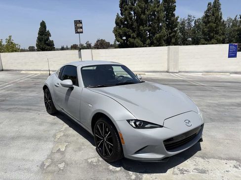 Used 2026 MAZDA MX-5 Miata RF Grand Touring RWD image 40