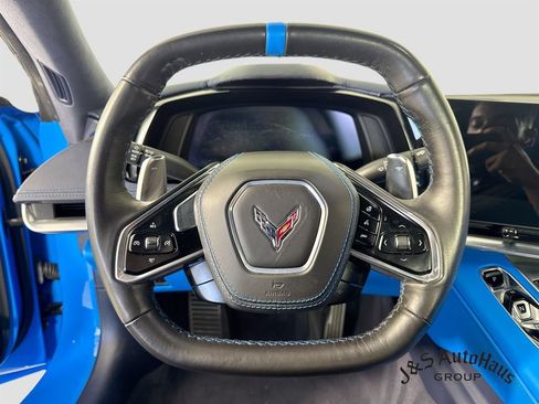 Used 2022 Chevrolet Corvette Stingray Premium Conv w/ 3LT RWD image 12