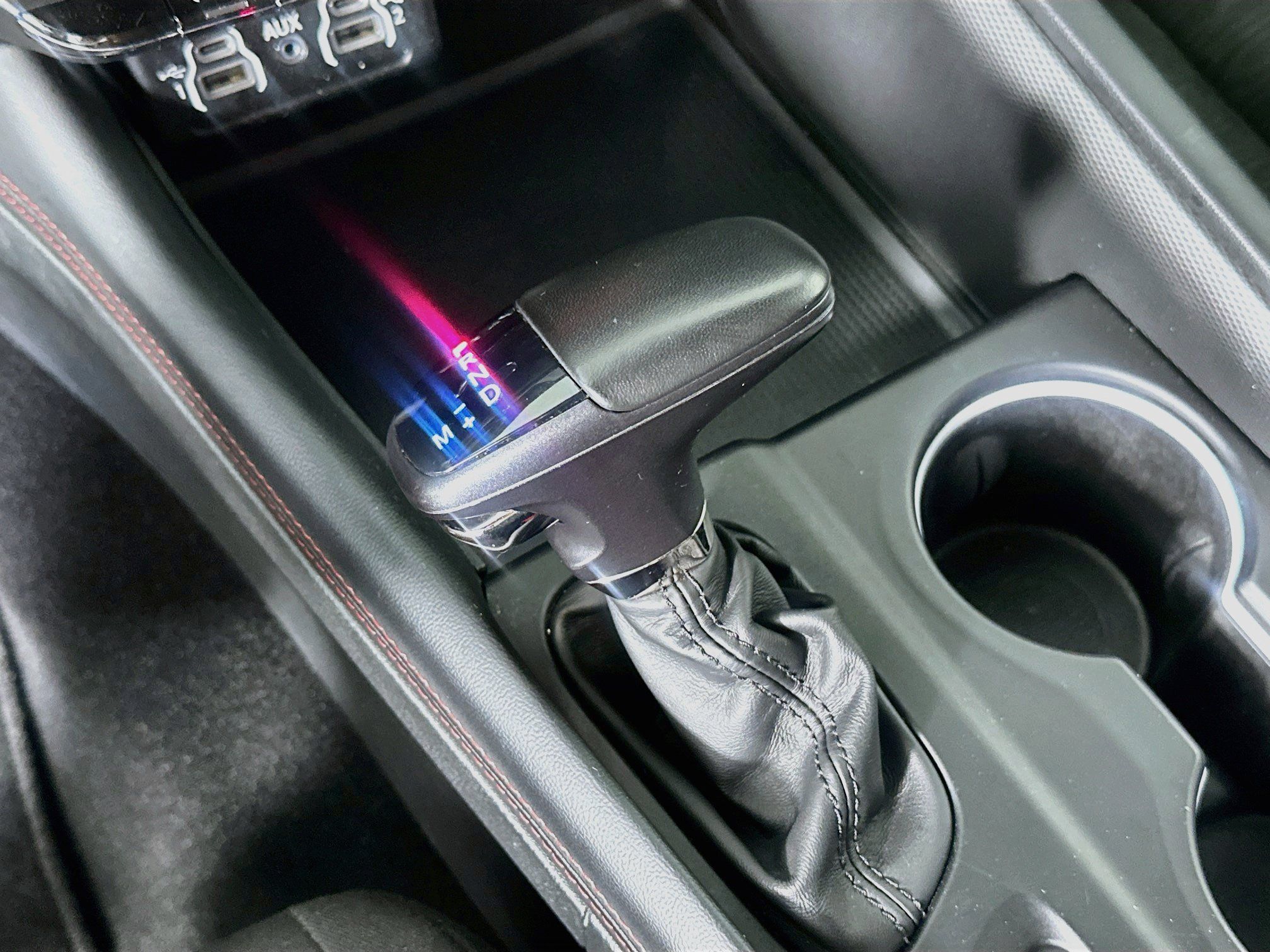 Used 2025 Dodge Durango GT RWD image 25