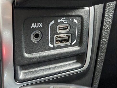 New 2025 Jeep Gladiator Sport image 22