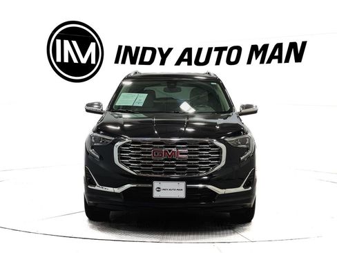 Used 2018 GMC Terrain Denali w/ Advanced Safety Package image 9