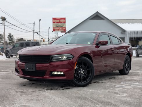 Used 2017 Dodge Charger SXT w/ AWD Plus Group image 1