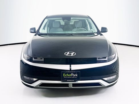 Used 2024 Hyundai Ioniq 5 SEL RWD image 2