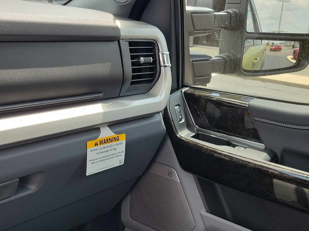 New 2026 Ford F250 XLT w/ XLT Premium Package AWD/4WD image 38