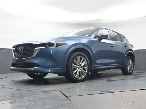 Certified 2023 MAZDA CX-5 Signature AWD/4WD image 32