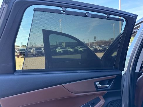 Used 2022 Acura MDX SH-AWD w/ Technology Package image 29