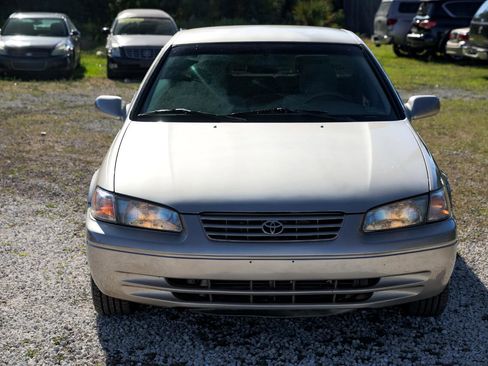 Used 1997 Toyota Camry CE image 19