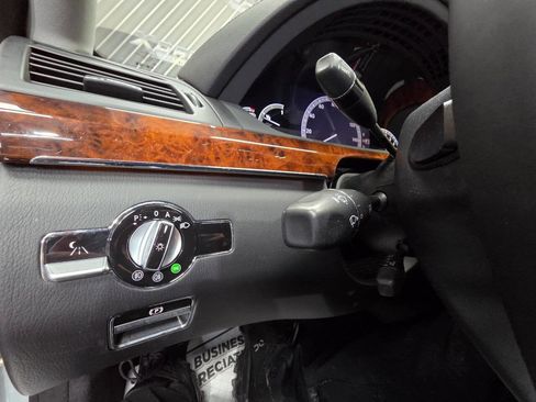 Used 2008 Mercedes-Benz S 550 4MATIC image 18