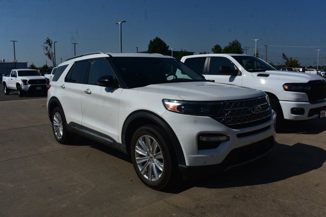 Used 2023 Ford Explorer Limited w/ Limited Technology Package AWD/4WD image 3
