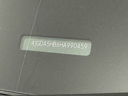 Used 2017 Mercedes-Benz GLE 350 4MATIC image 34