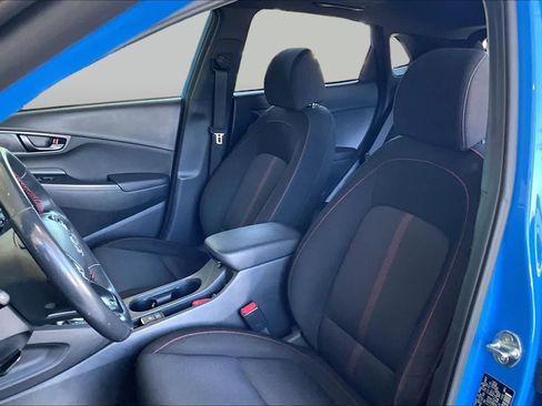 Used 2022 Hyundai Kona N Line w/ Tech Package FWD image 8