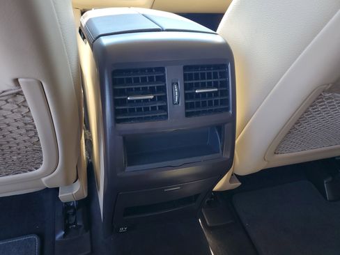 Used 2018 Mercedes-Benz GLE 350 image 38