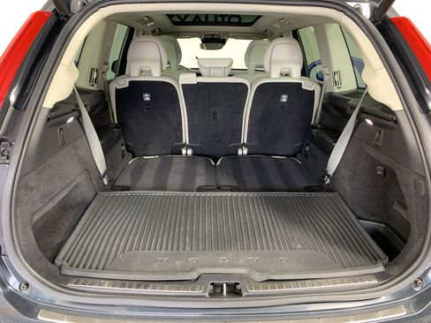 Used 2021 Volvo XC90 T5 Momentum w/ Protection Package FWD image 36