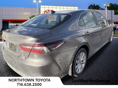 Used 2023 Toyota Camry LE image 6
