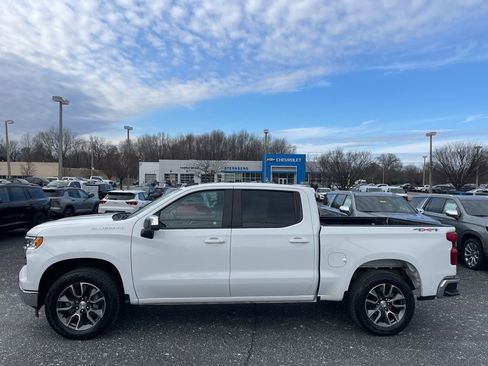 Used 2023 Chevrolet Silverado 1500 LT image 5